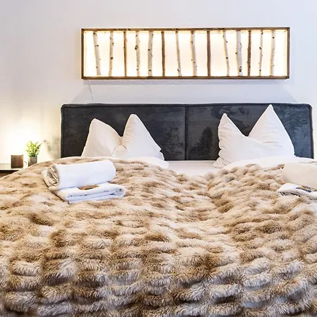 Living Timeless- Black Forest Style- Apartment *