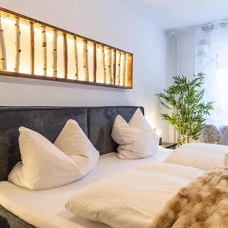 Living Timeless- Black Forest Style- * Schönwalde