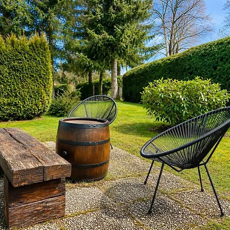 Lägenhet Black Forest Style- By Living Timeless *