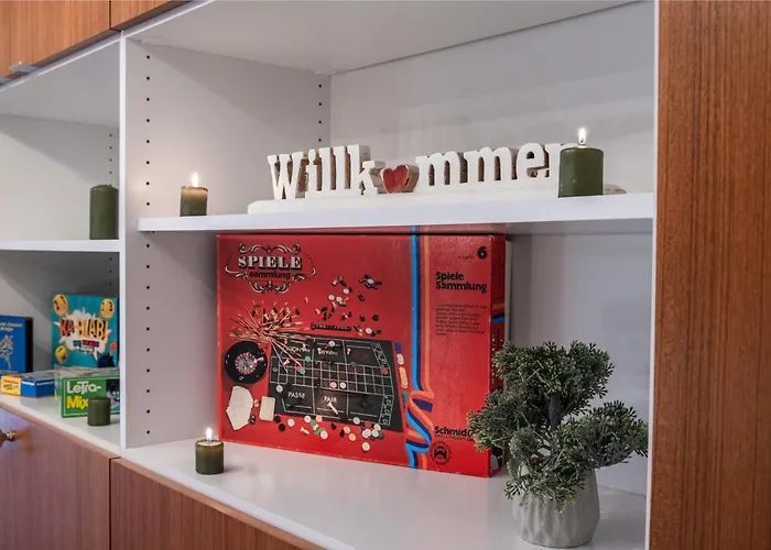 Living Timeless- Black Forest Style-